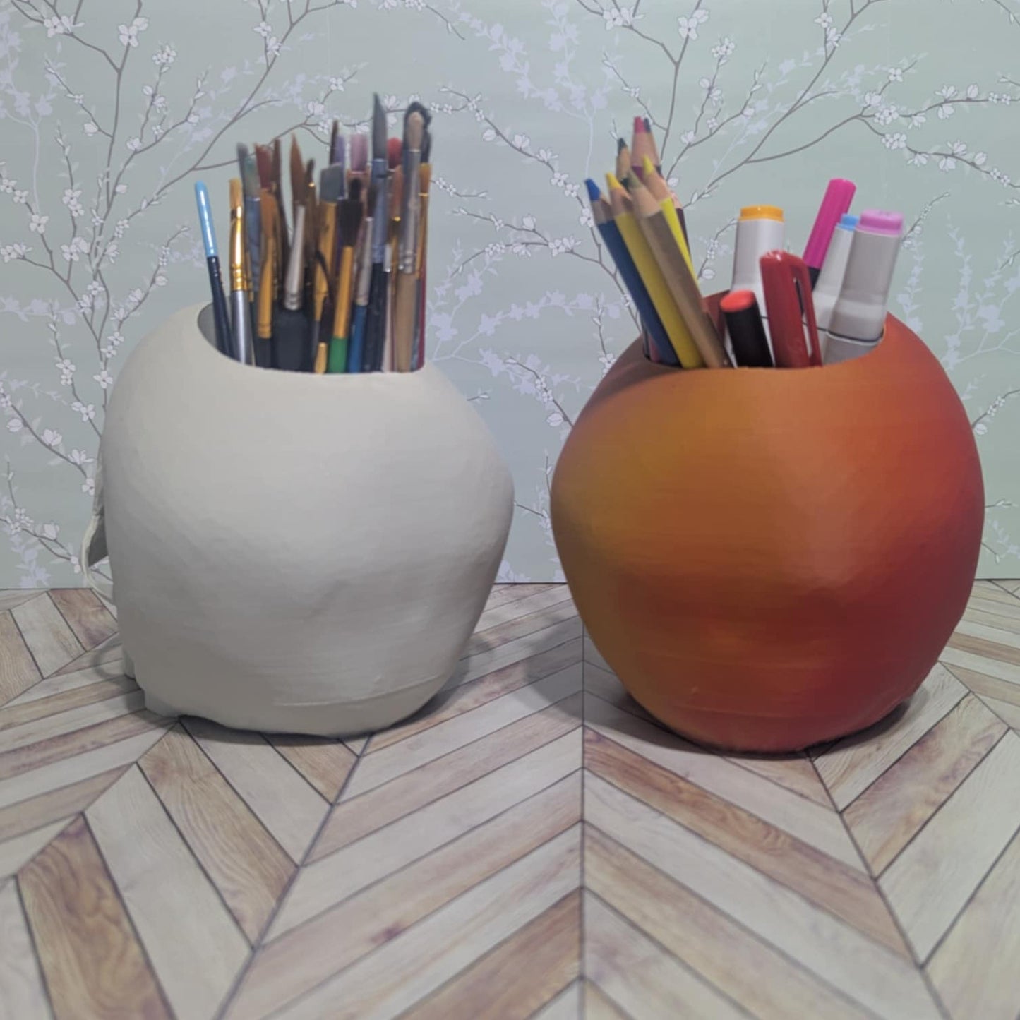 Skull Holder for Pens, Paint Brushes, Makeup Brushes