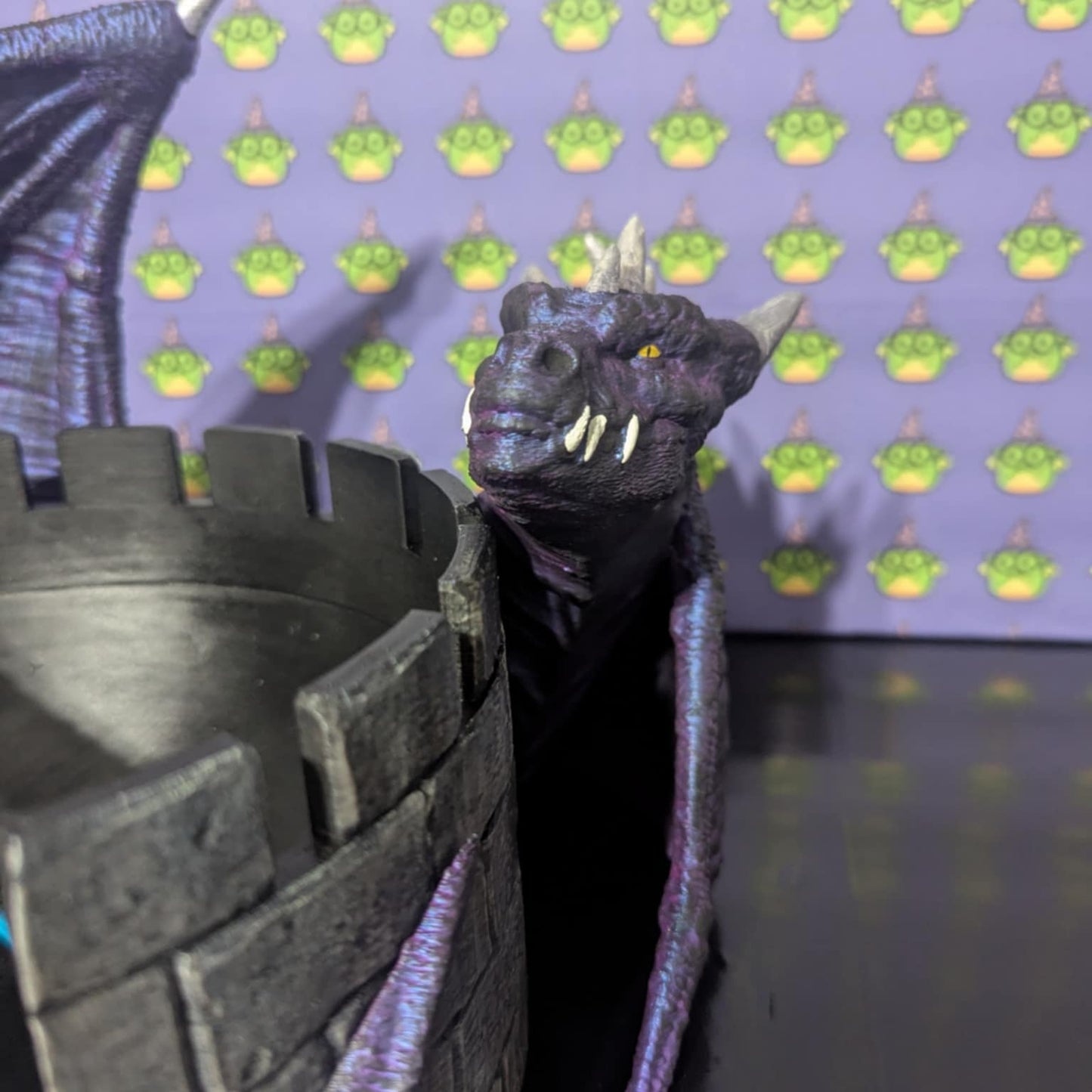 Yarn Keeper Yarn Bowl and 5mm Hook in Case