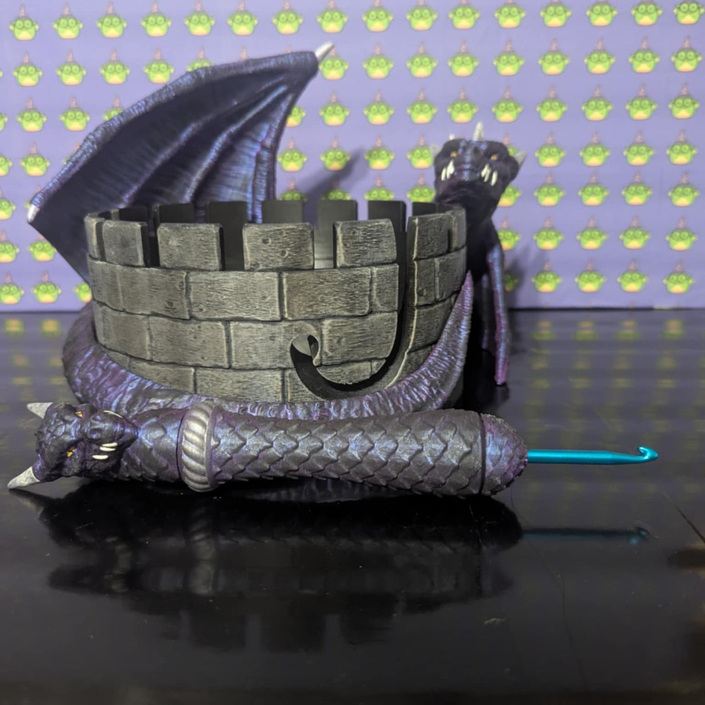 Yarn Keeper Yarn Bowl and 5mm Hook in Case